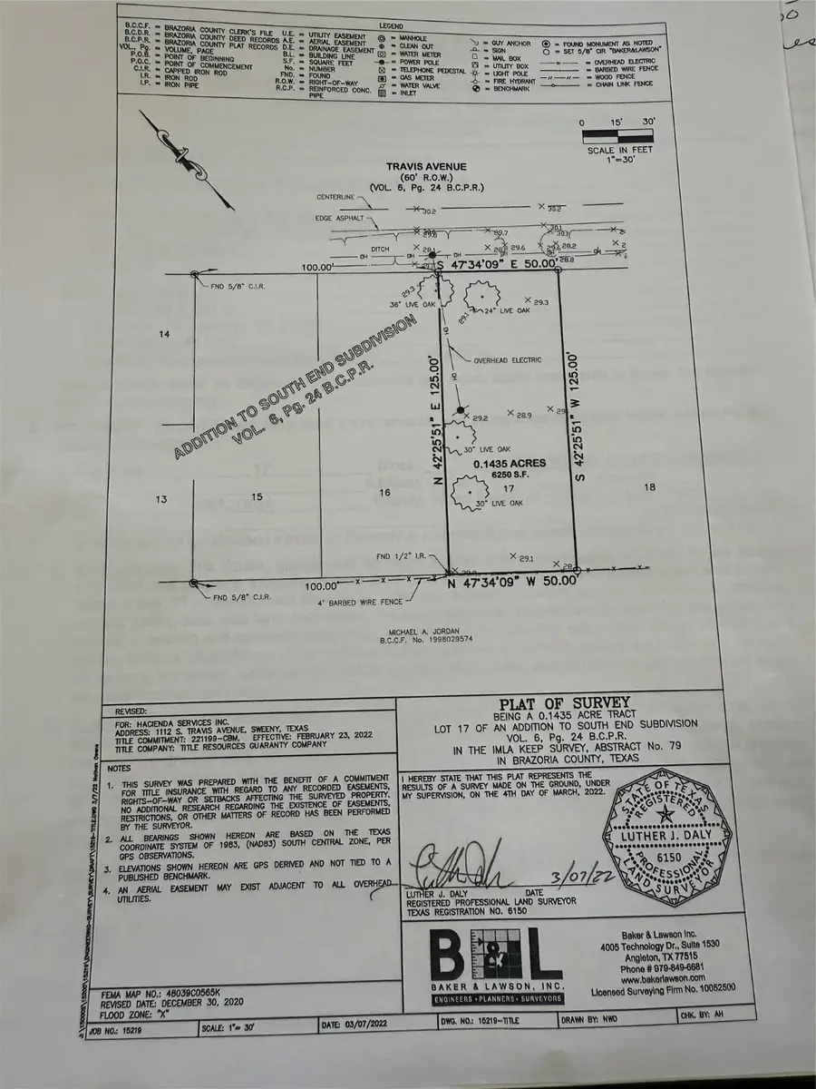 112 S Travis Street, Sweeny, TX 77480 - Image #2