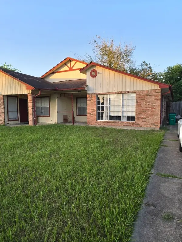 7505 Tierra Verde Drive, Houston, TX 77083