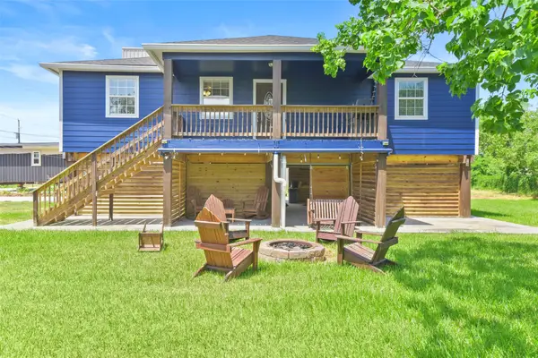 939 12th Street, Dickinson, TX 77539