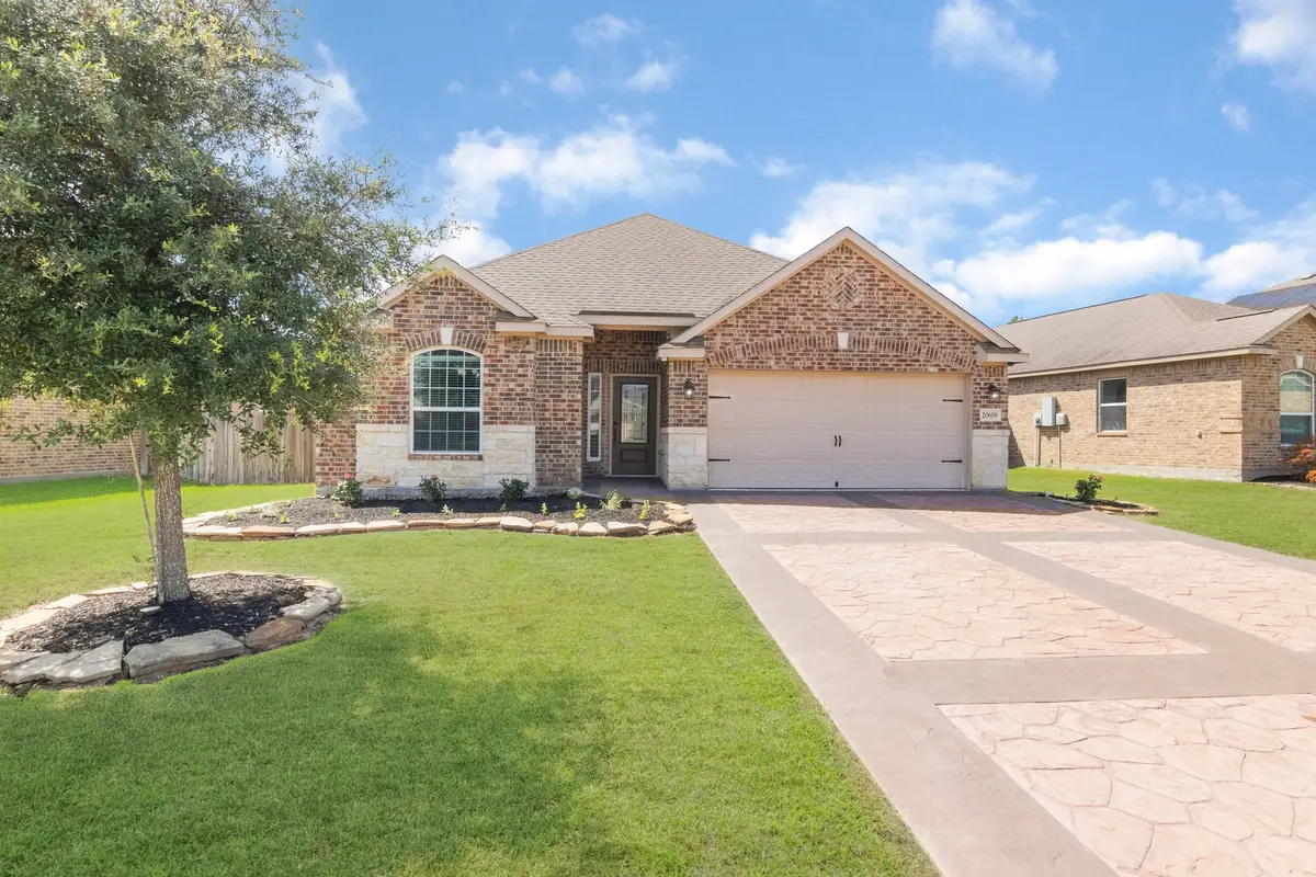 20619 Stout Drive, Hockley, TX 77447 - Image #1