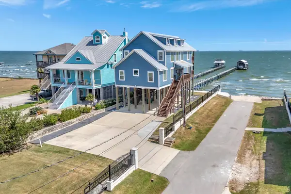 1800 Todville Road, Seabrook, TX 77586