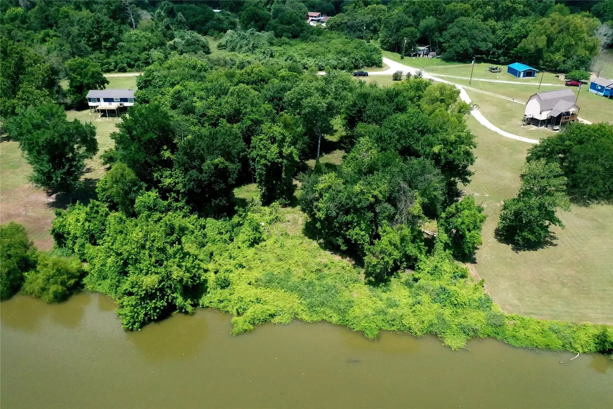 247 Fishermans Trail, Huntsville, TX 77320 - #1