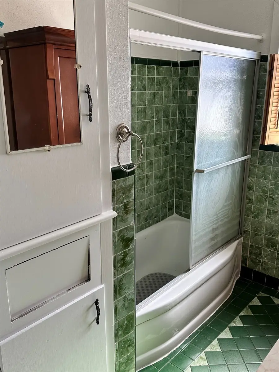 1812 Jessie Lane, Pasadena, TX 77502 - Image #3