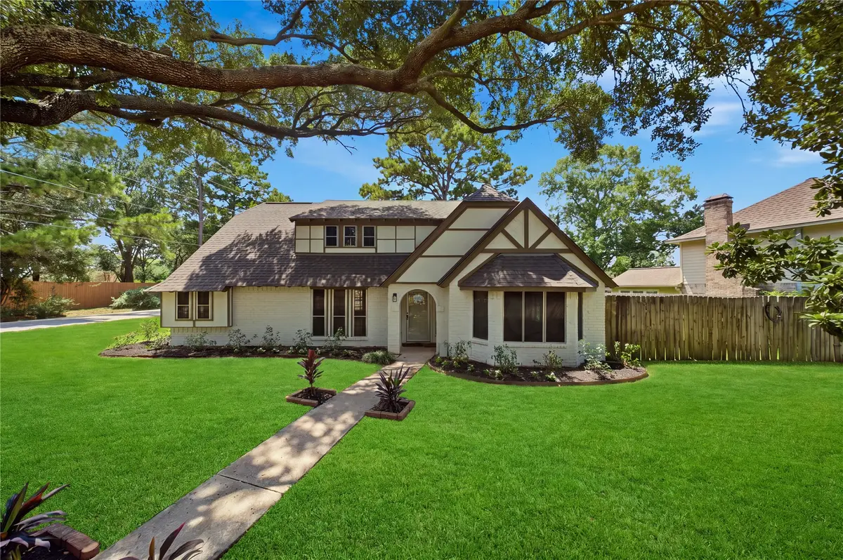 13903 Charlynn Oaks Dr, Houston, TX 77070 - #1