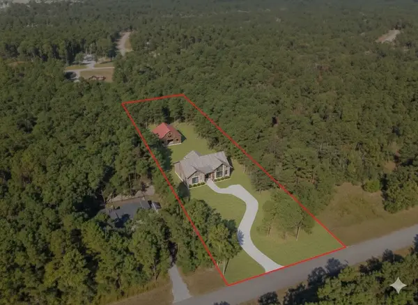185 Rim Rock Road, Huntsville, TX 77340