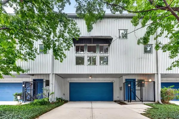 5304 Floyd Street, Houston, TX 77007