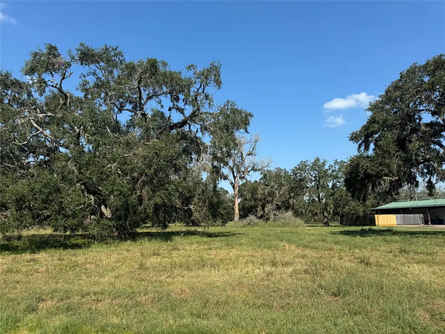 718 Rancho Chico Court, Angleton, TX 77515 - #2