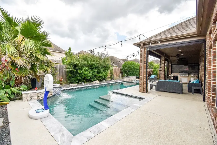 9214 Holloway Cliff Lane, Cypress, TX 77433 - #2