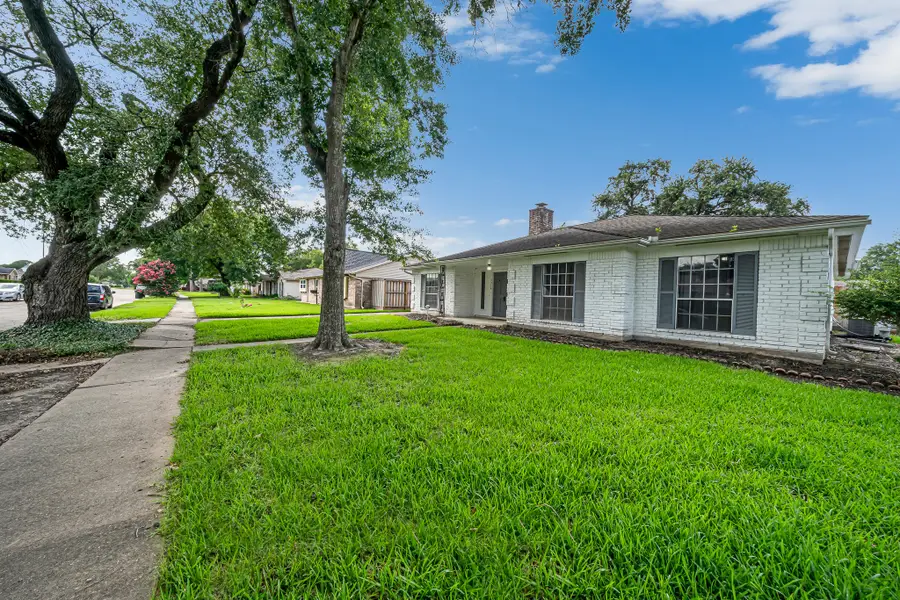 9214 Sharpcrest Street, Houston, TX 77036 - #2