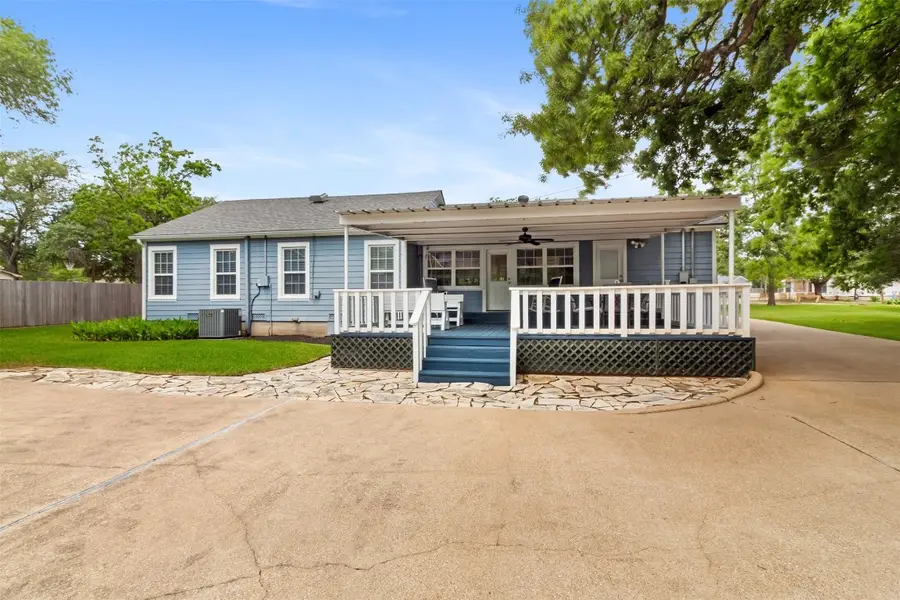 717 Inwood Drive, Bryan, TX 77802 - #2