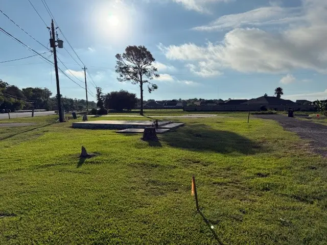 4828 W Bayshore Drive, Bacliff, TX 77518 - Image #1