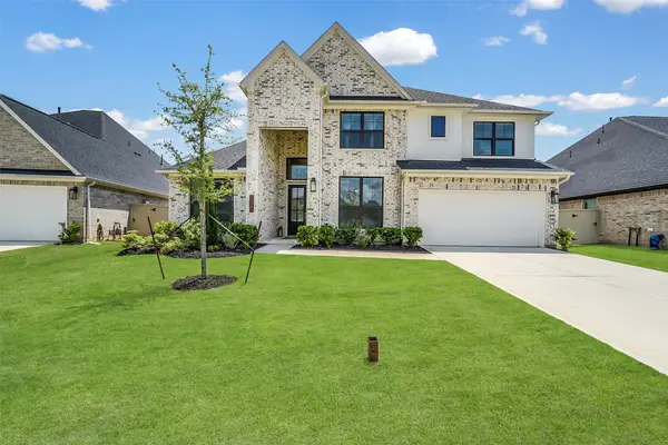 15341 Legacy Park Way, Magnolia, TX 77354