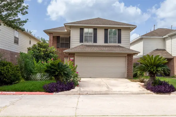 8226 Gold Tee Drive, Houston, TX 77036