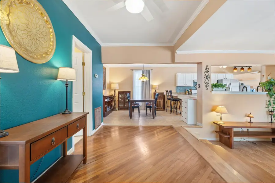 1302 15th Street, Galveston, TX 77550 - #2