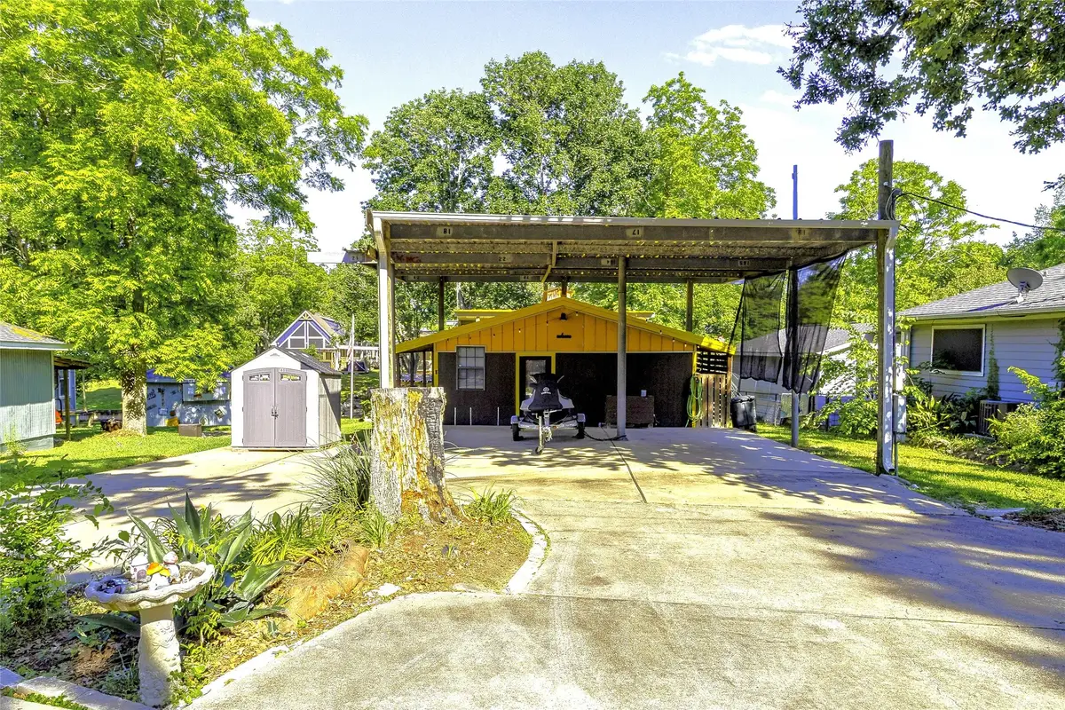 148 Sandpiper Dr, Livingston, TX 77351 - #1