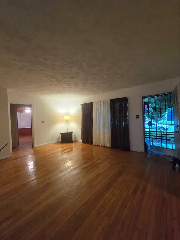 5659 Westover Street, Houston, TX 77033