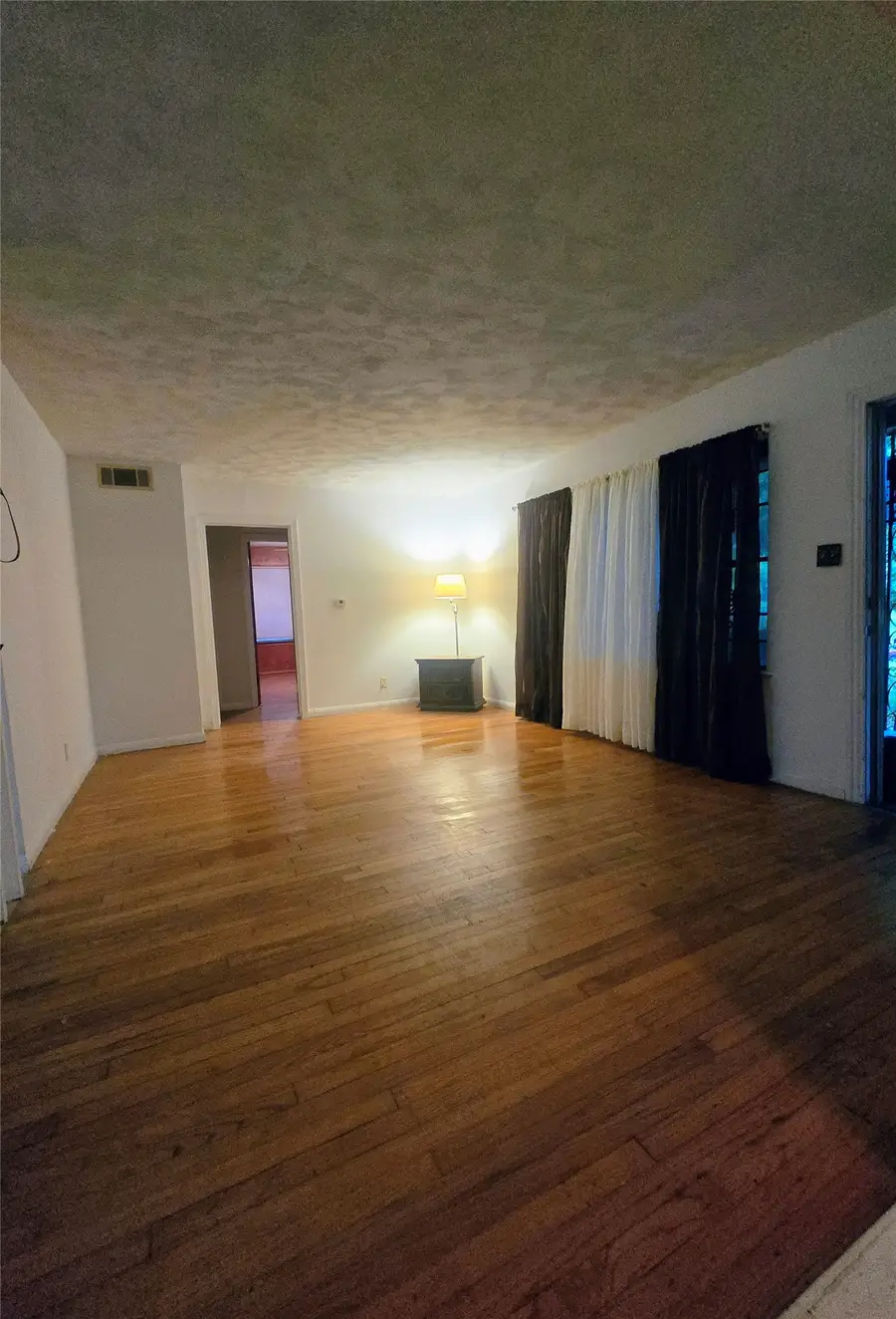 5659 Westover Street, Houston, TX 77033 - #2