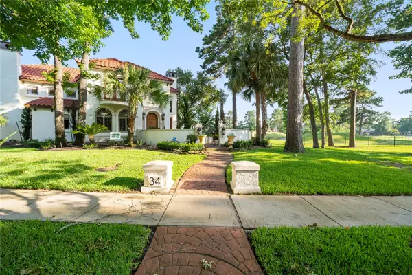 34 Forest Green Trail, Kingwood, TX 77339