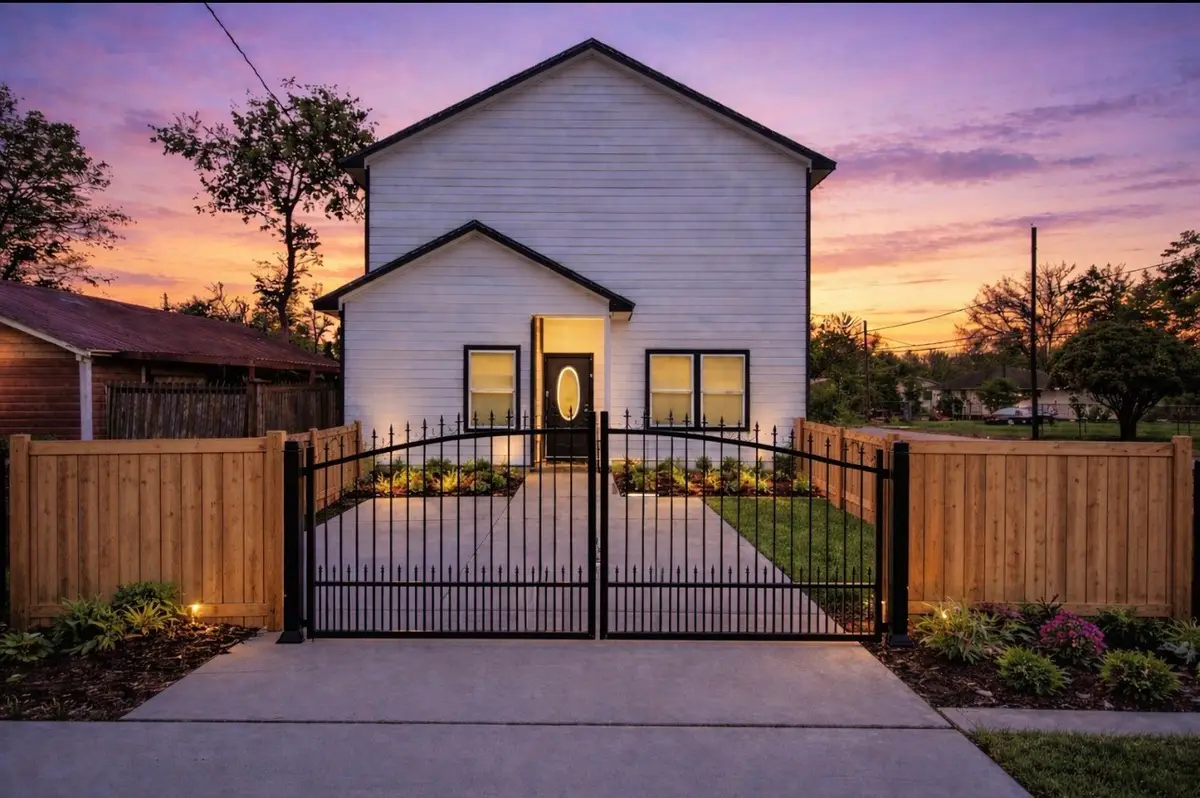 7989 Sunbury Street, Houston, TX 77028 - #1