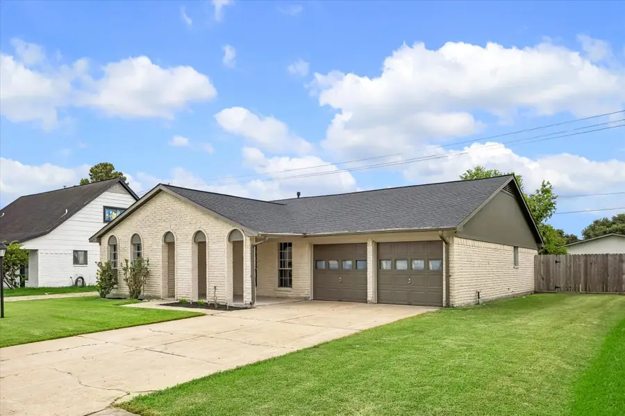3114 Mission Valley Drive, Missouri City, TX 77459 - #2