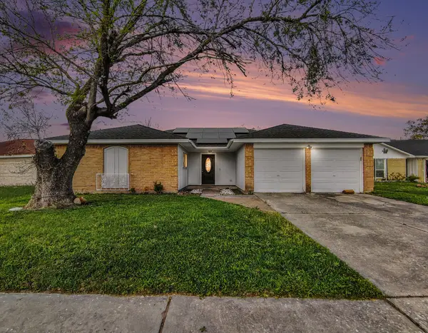 2735 Kings Canyon Court, Houston, TX 77067