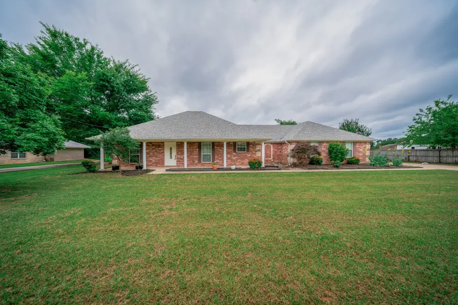 1001 Jamerison, White Oak, TX 75693 - #2
