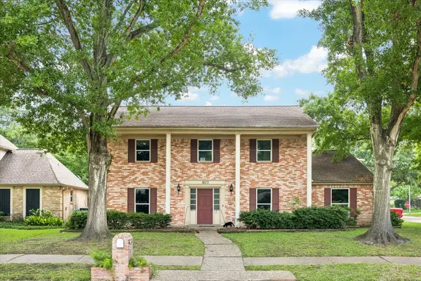 1823 Valley Vista Drive, Houston, TX 77077
