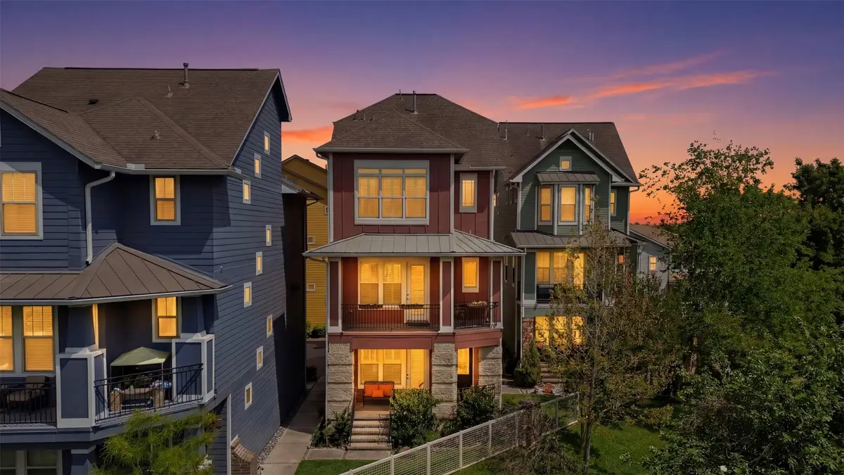 542 Oxford Street, Houston, TX 77007 - #1