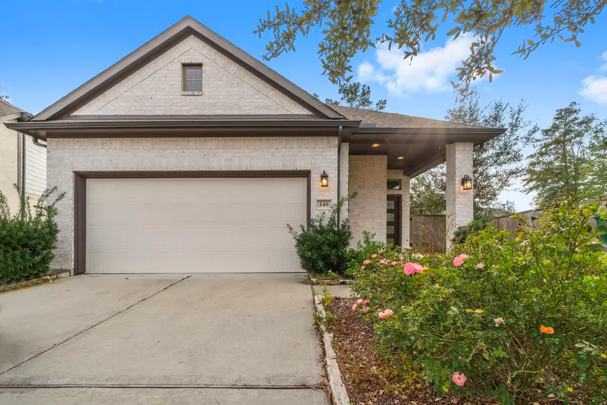 248 Crest Edge Street, Montgomery, TX 77316 - Image #1