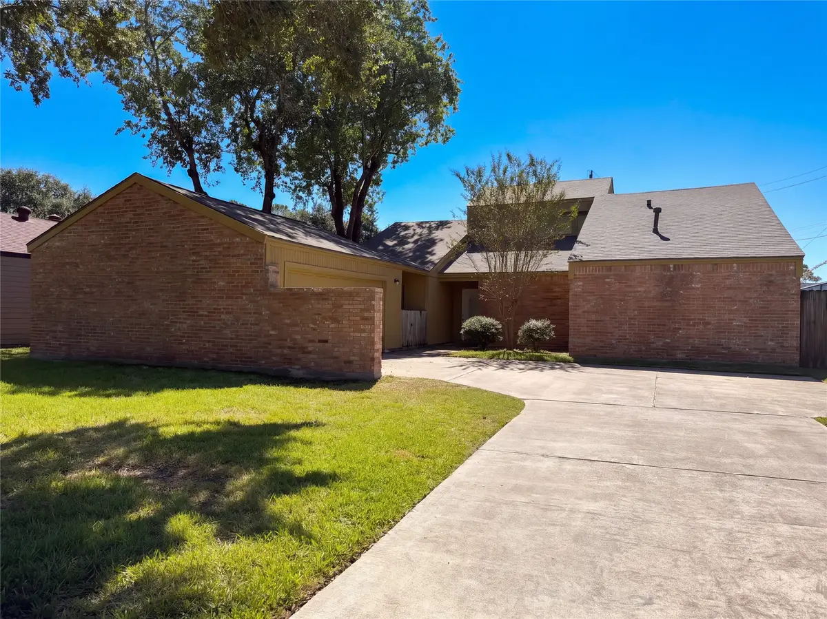 2307 Canyon Meadows Drive, Missouri City, TX 77489 - #1