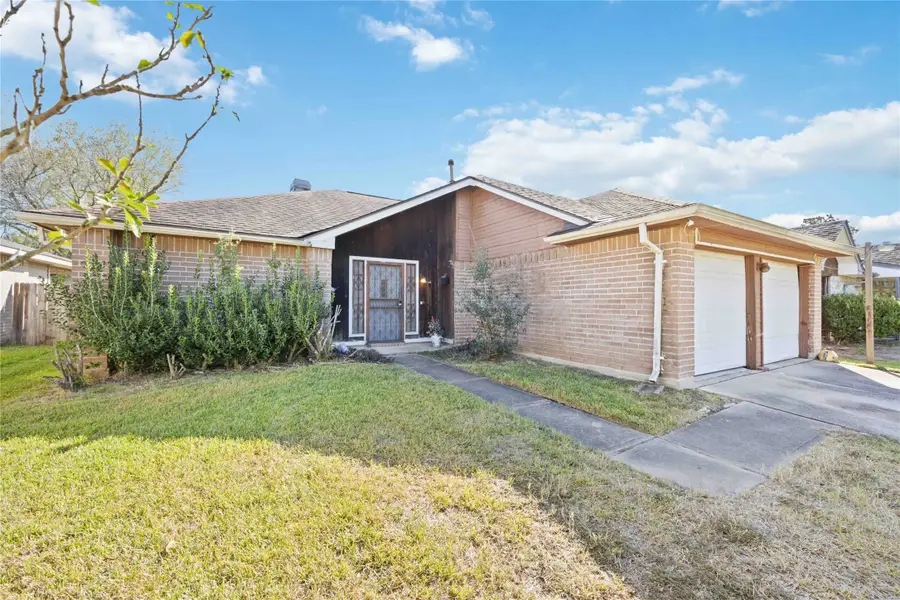 16715 Gold Bridge Court, Houston, TX 77053 - Image #2