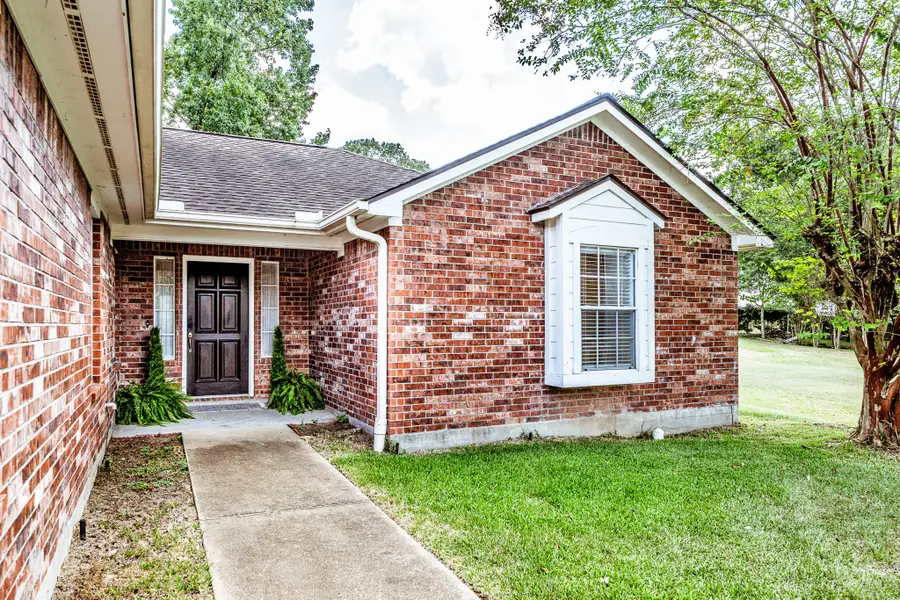 455 Cherry Hills Drive, Huntsville, TX 77340 - #2