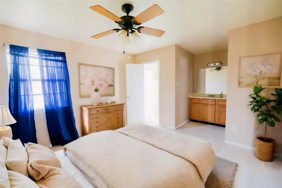 1907 Country Village Boulevard #B, Humble, TX 77338 - #2