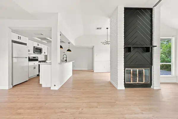 8302 Country Wind Lane, Houston, TX 77040