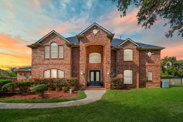 4502 Creek Point Lane, Missouri City, TX 77459