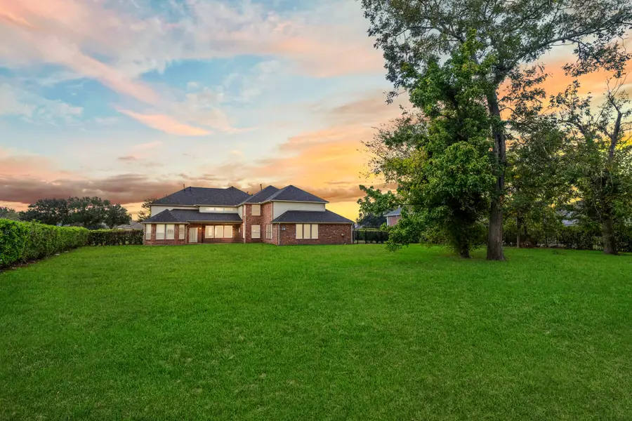4502 Creek Point Lane, Missouri City, TX 77459 - Image #2