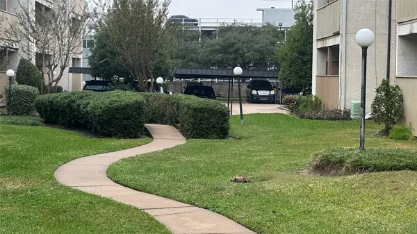 8421 Hearth Drive, Houston, TX 77054