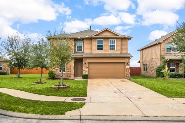 3301 Fawnwood Drive, Texas City, TX 77591