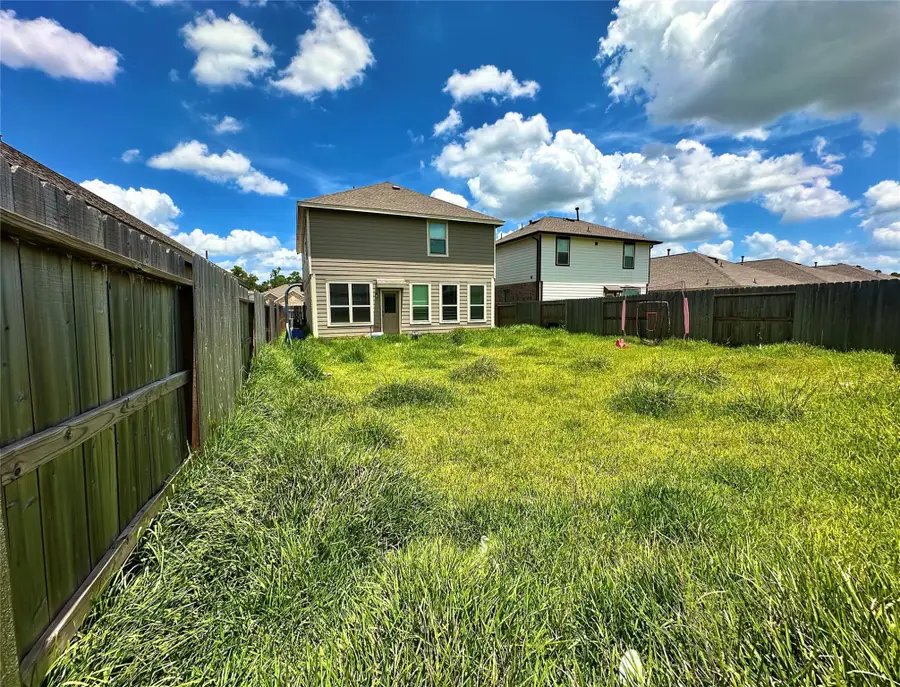 2019 Foxtail Creek Court, Crosby, TX 77532 - Image #2