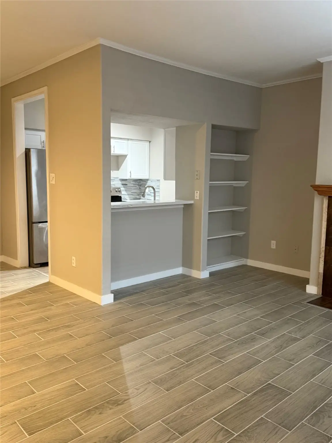 706 Bering Drive #103, Houston, TX 77057 - Image #1