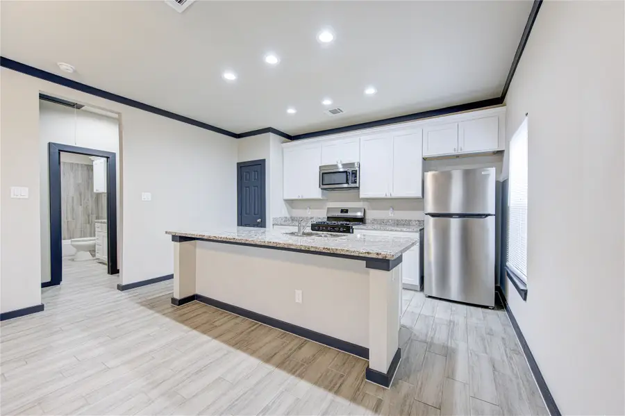 8103 Glass Street #AB, Houston, TX 77016 - #3