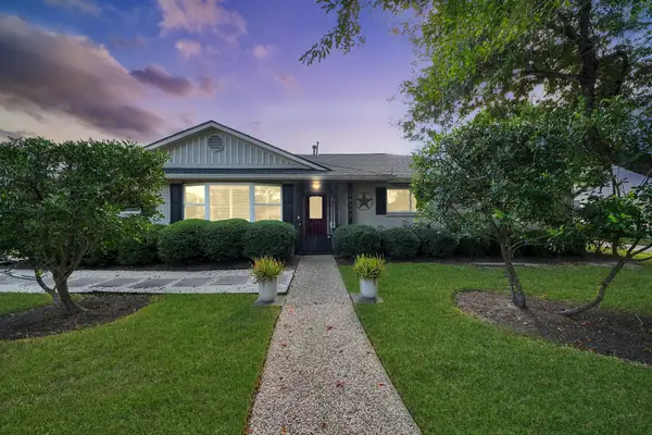 10303 Greenwillow Street, Houston, TX 77035