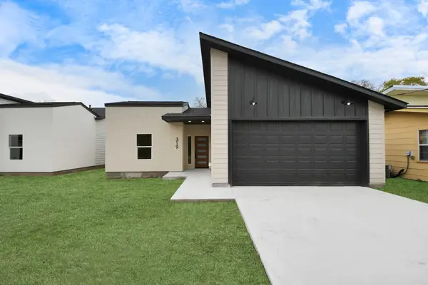 319 E Gulf Street, Baytown, TX 77520