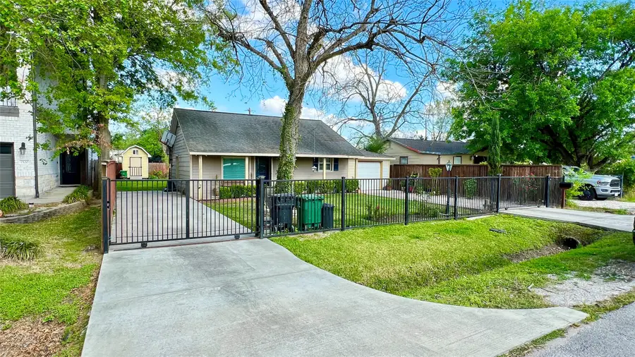 7518 Gracia Street, Houston, TX 77037 - #3