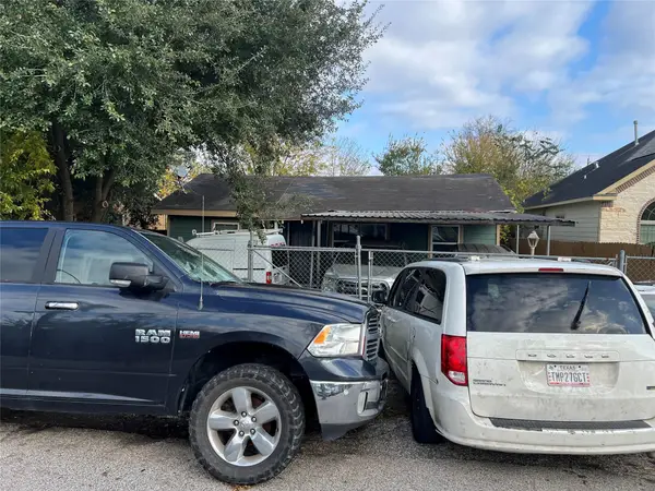 7909 Woodward Street, Houston, TX 77051