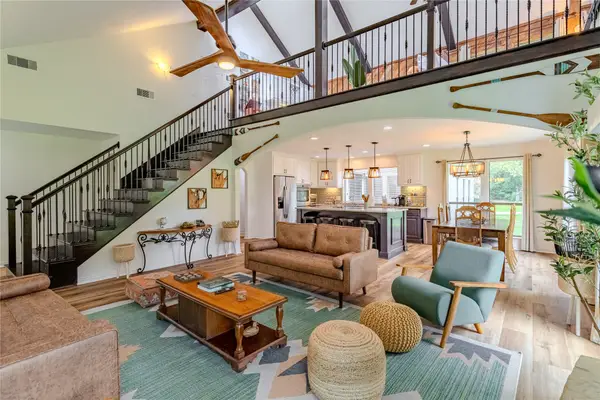 129 Springs Edge Drive, Conroe, TX 77356