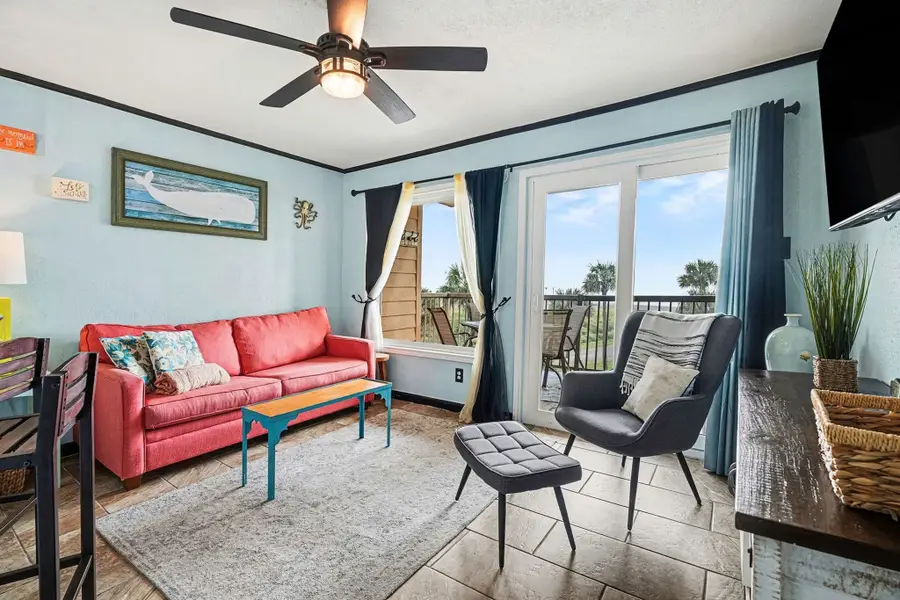 9520 Seawall Boulevard #214, Galveston, TX 77554 - Image #2