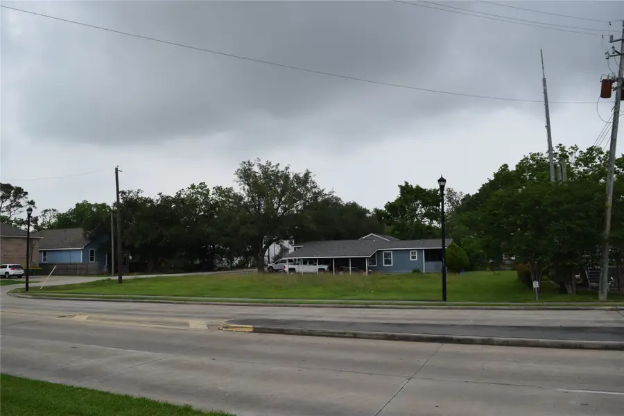 2543 S Texas Avenue, Pearland, TX 77003 - #2