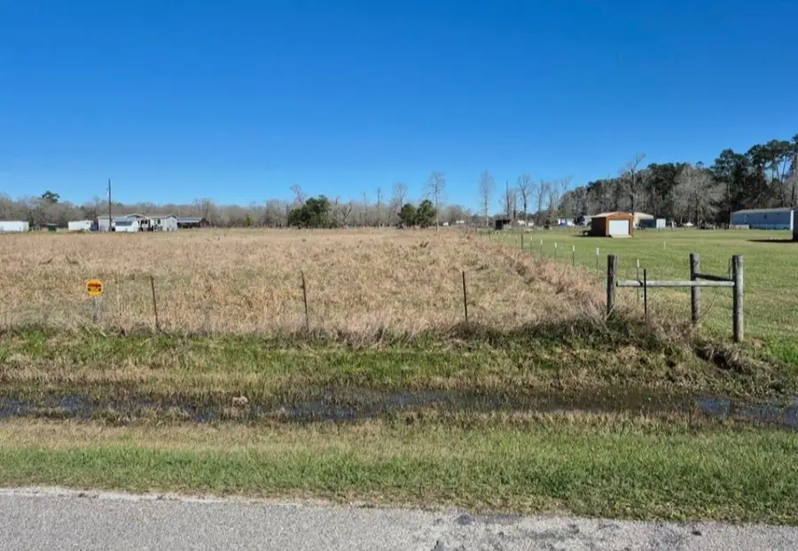 1030 County Road 190, Liberty, TX 77575 - Image #3