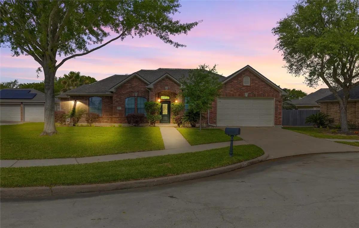 4223 Bear Creek Trace, Baytown, TX 77521 - #1